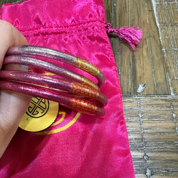 BudhaGirl All weather Bangles Carrousel pink 4 bangle set size L - Picture 2 of 3